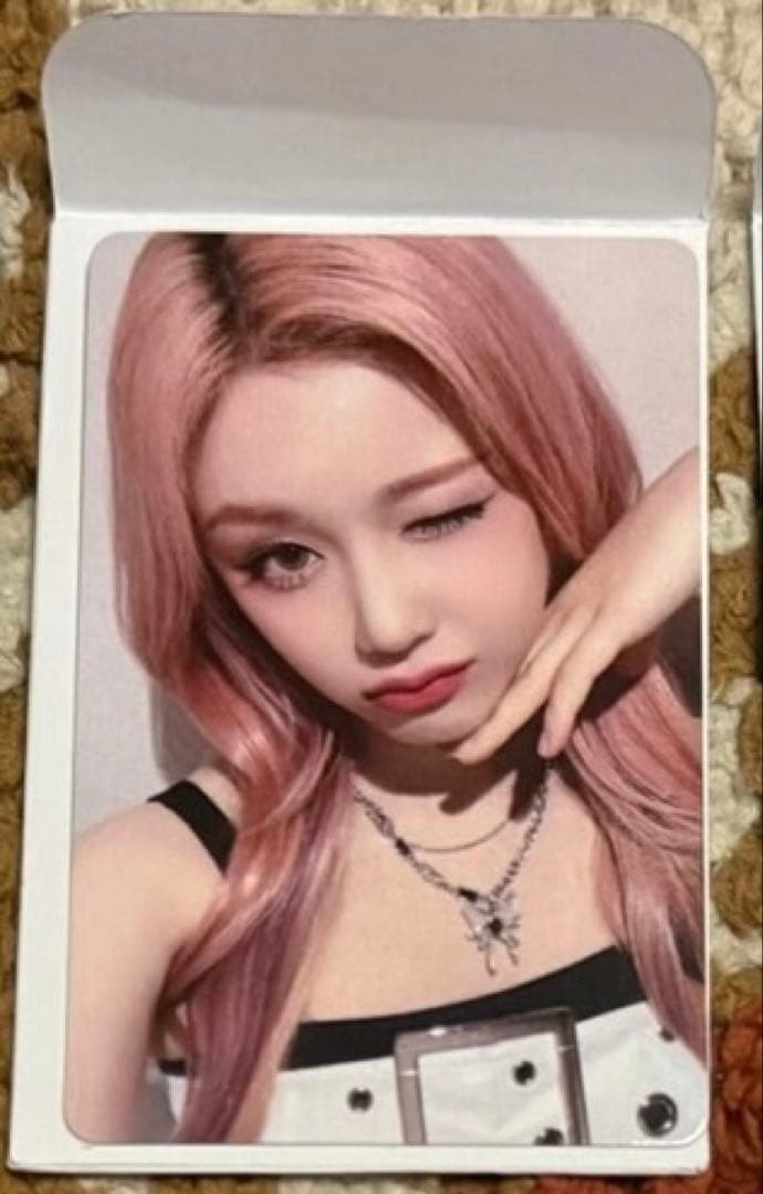 BABYMONSTER パリタ　タイ　ポップアップ　買い上げ　トレカ