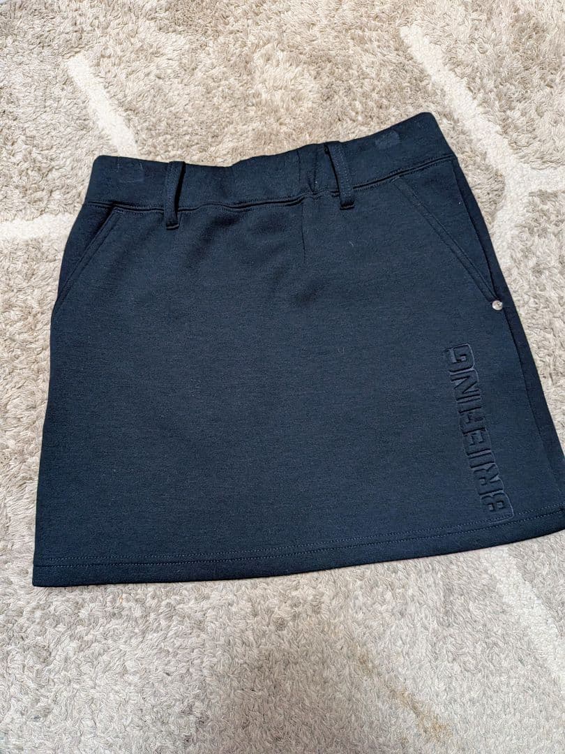 BRIEFING ネイビー スカート