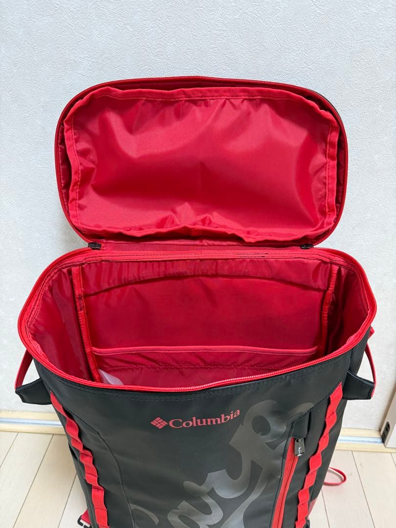 Columbia×Carp コラボバックパック