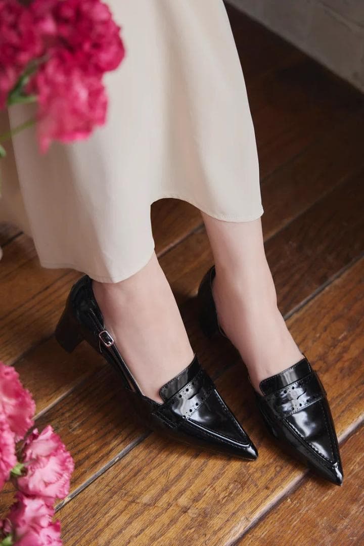 ハーリップトゥ MMedallion Heel Loafer black 38
