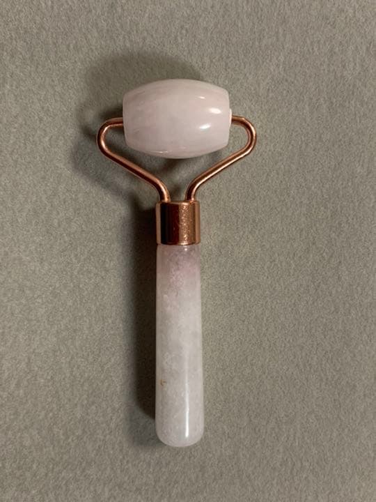 ローズクォーツローラー