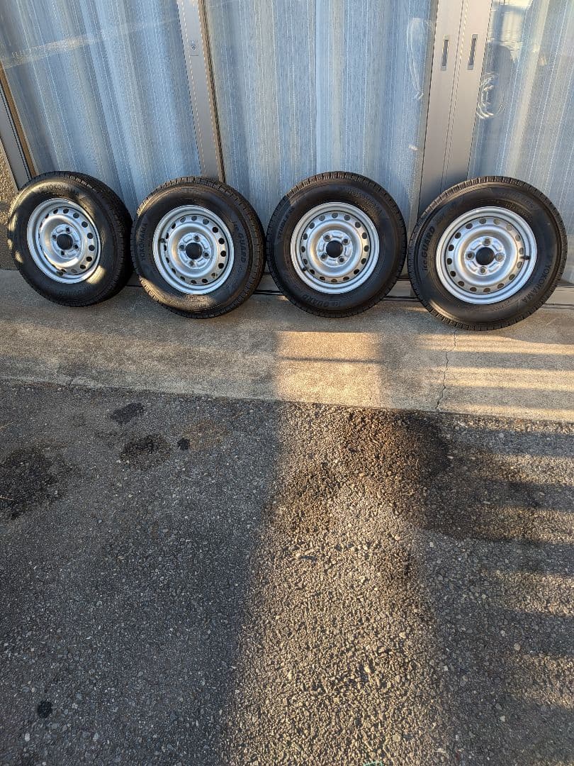 145/80R12 スタッドレス 20年製 ハイゼットやキャリートラック等