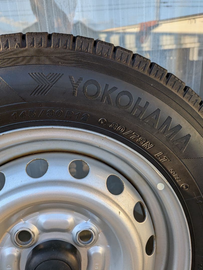 145/80R12 スタッドレス 20年製 ハイゼットやキャリートラック等