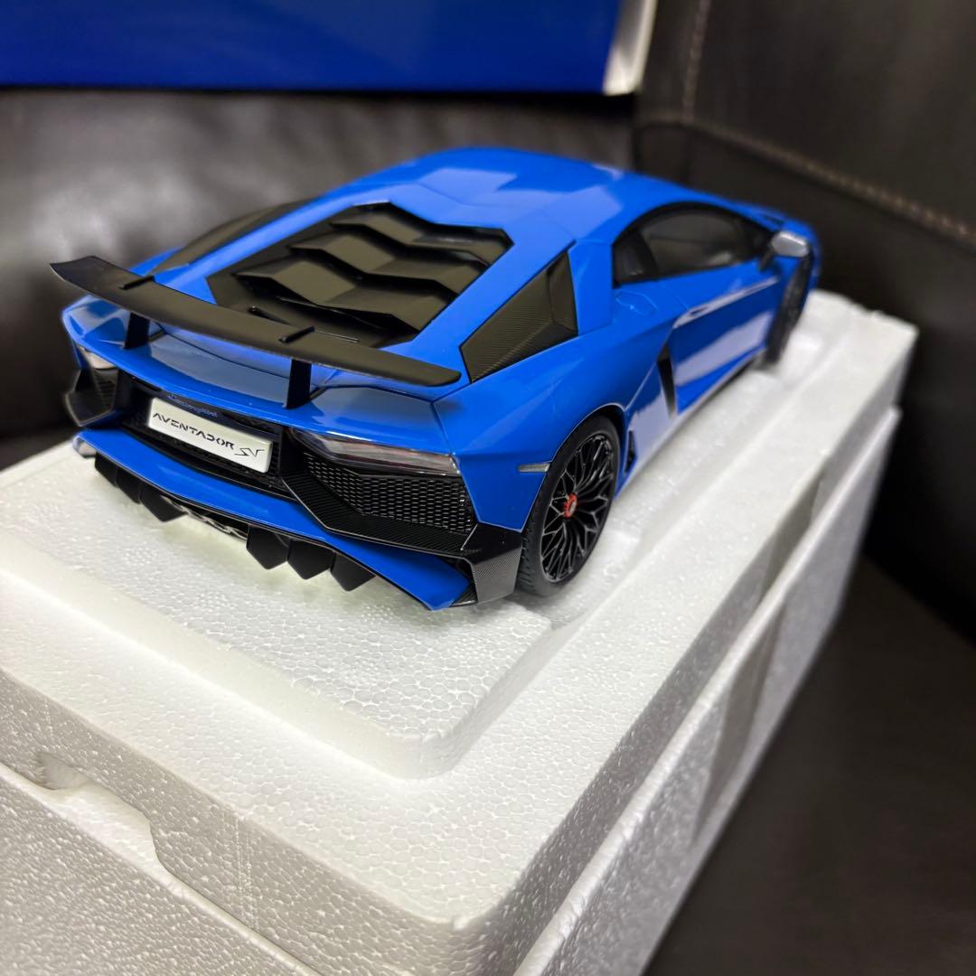 AUTOart 1/18 ランボルギーニ アヴェンタドール SVブルー ミニカー