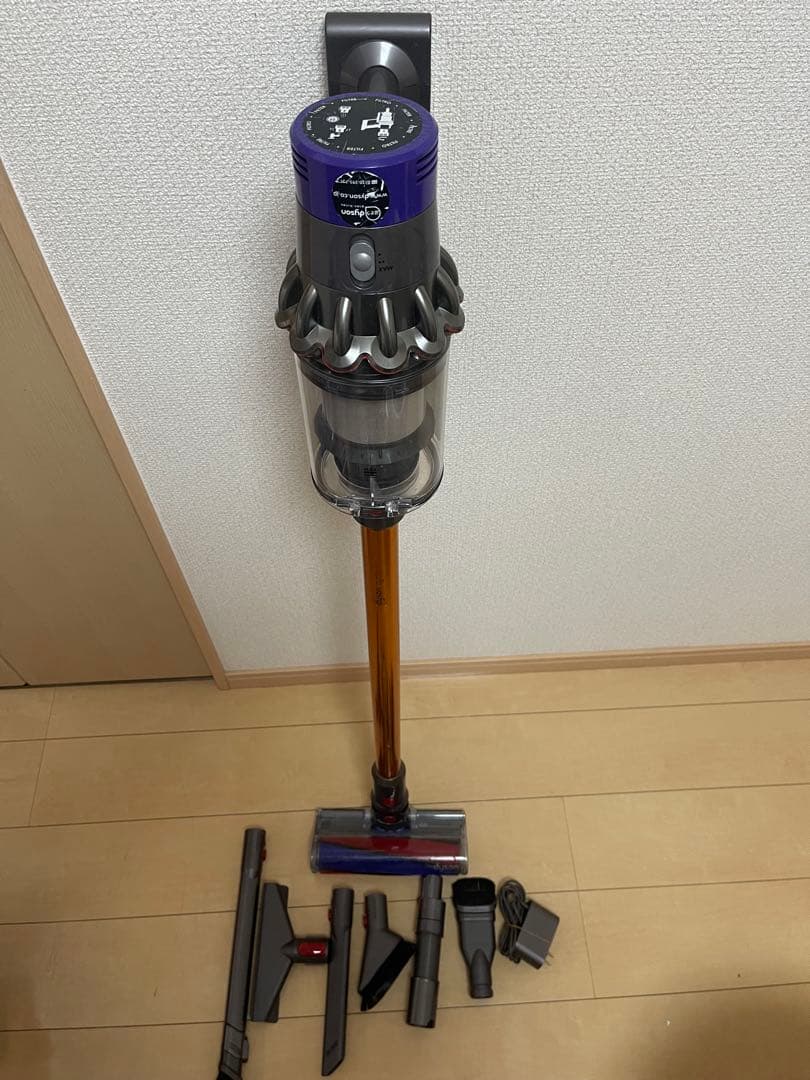 【美品】Dyson Cyclone V10 sv12エコーモード61分