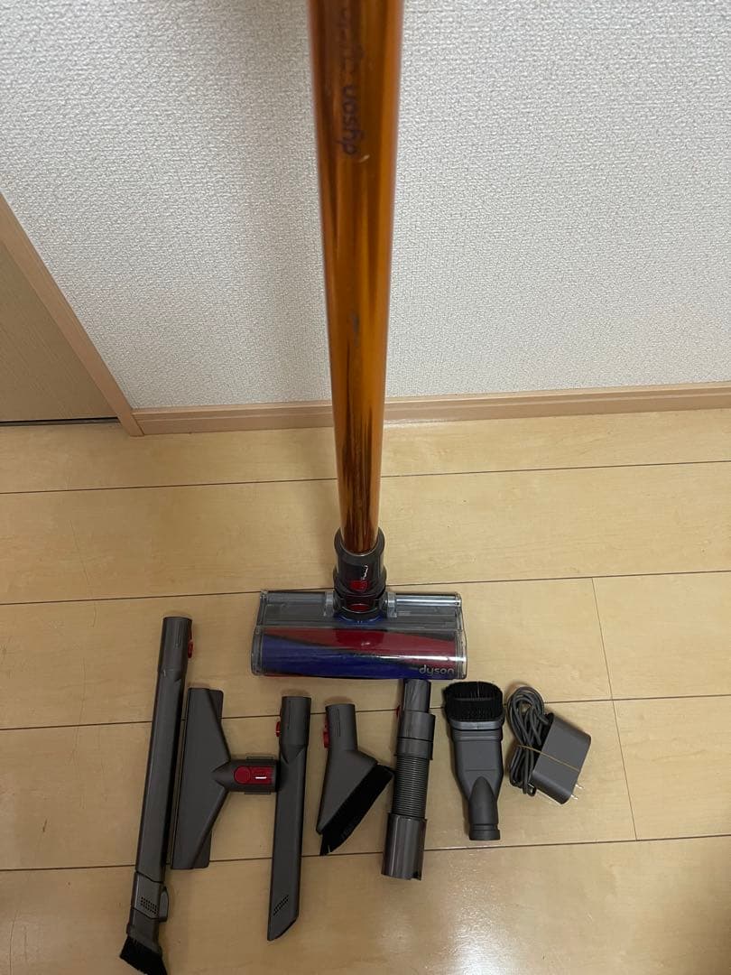 【美品】Dyson Cyclone V10 sv12エコーモード61分