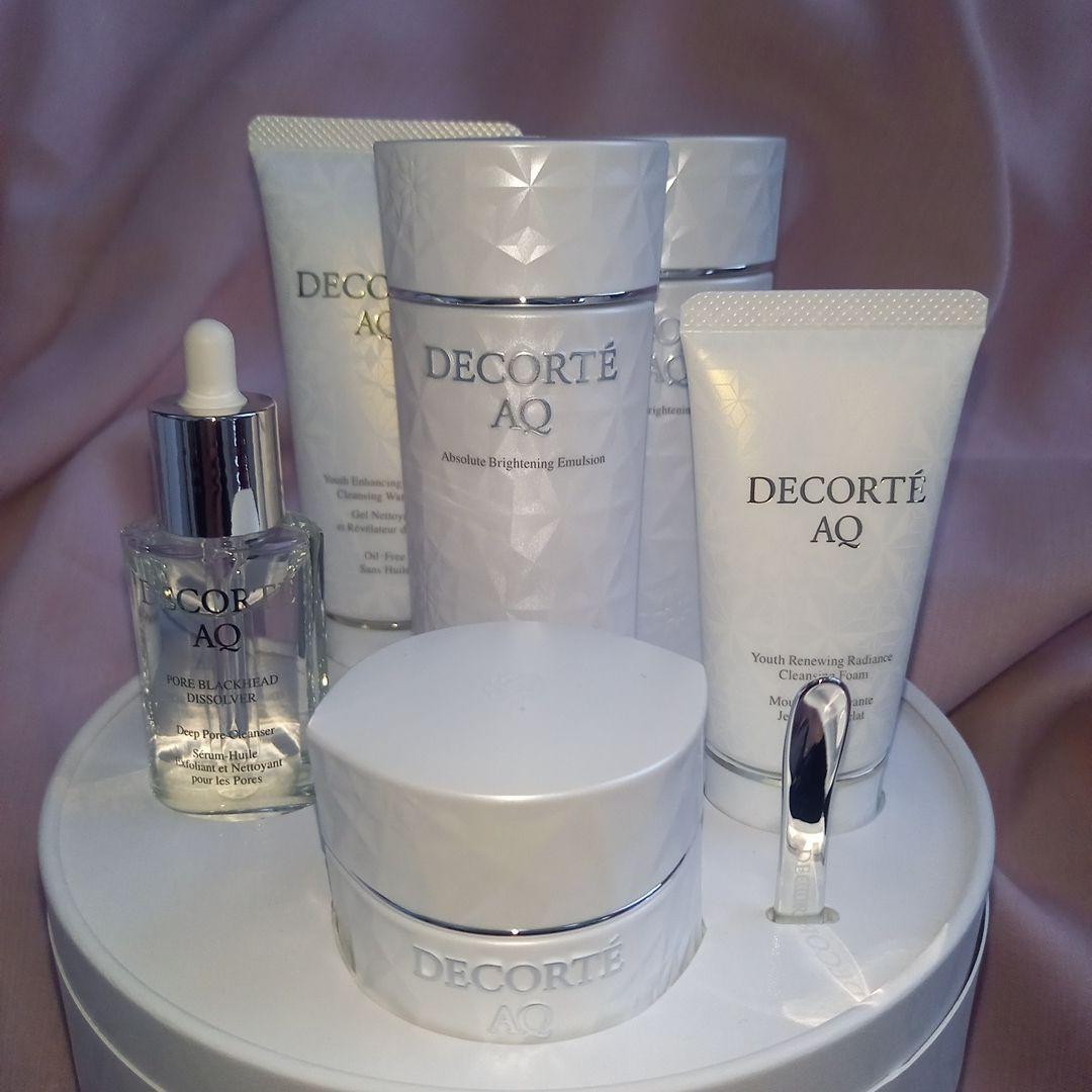 コスメデコルテ AQ ブライト ラディアンスコフレ Ⅱ