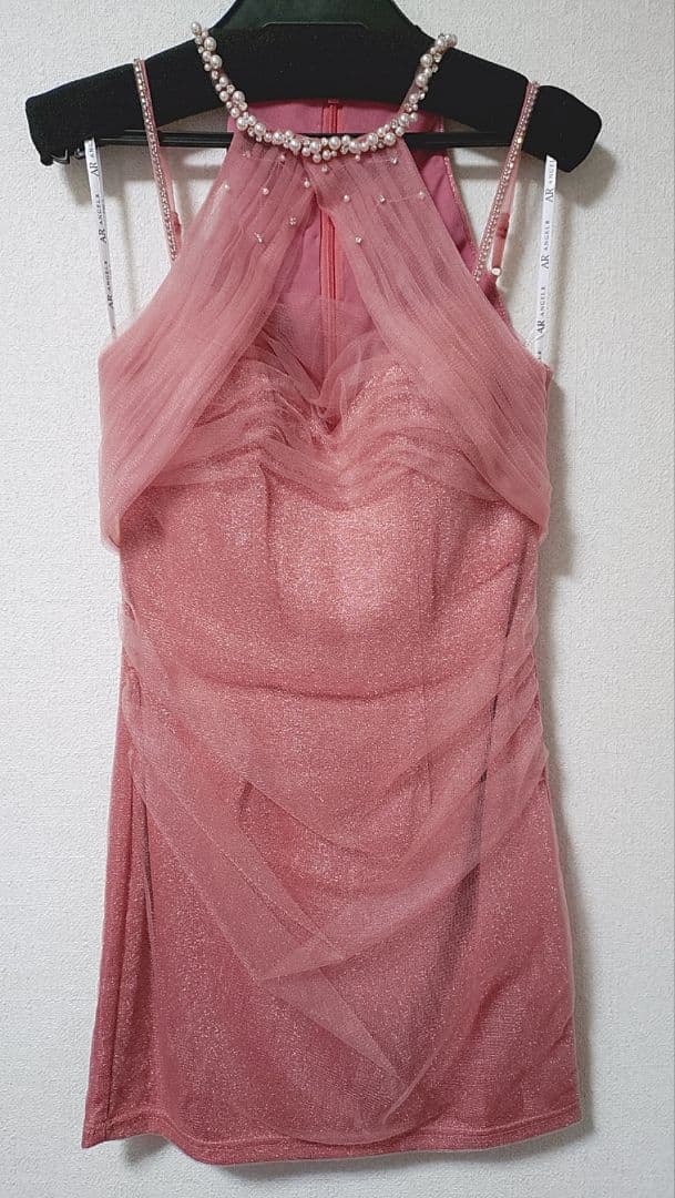 【エンジェルアール】ホルターネックバストカットビジューパールタイトミニドレス