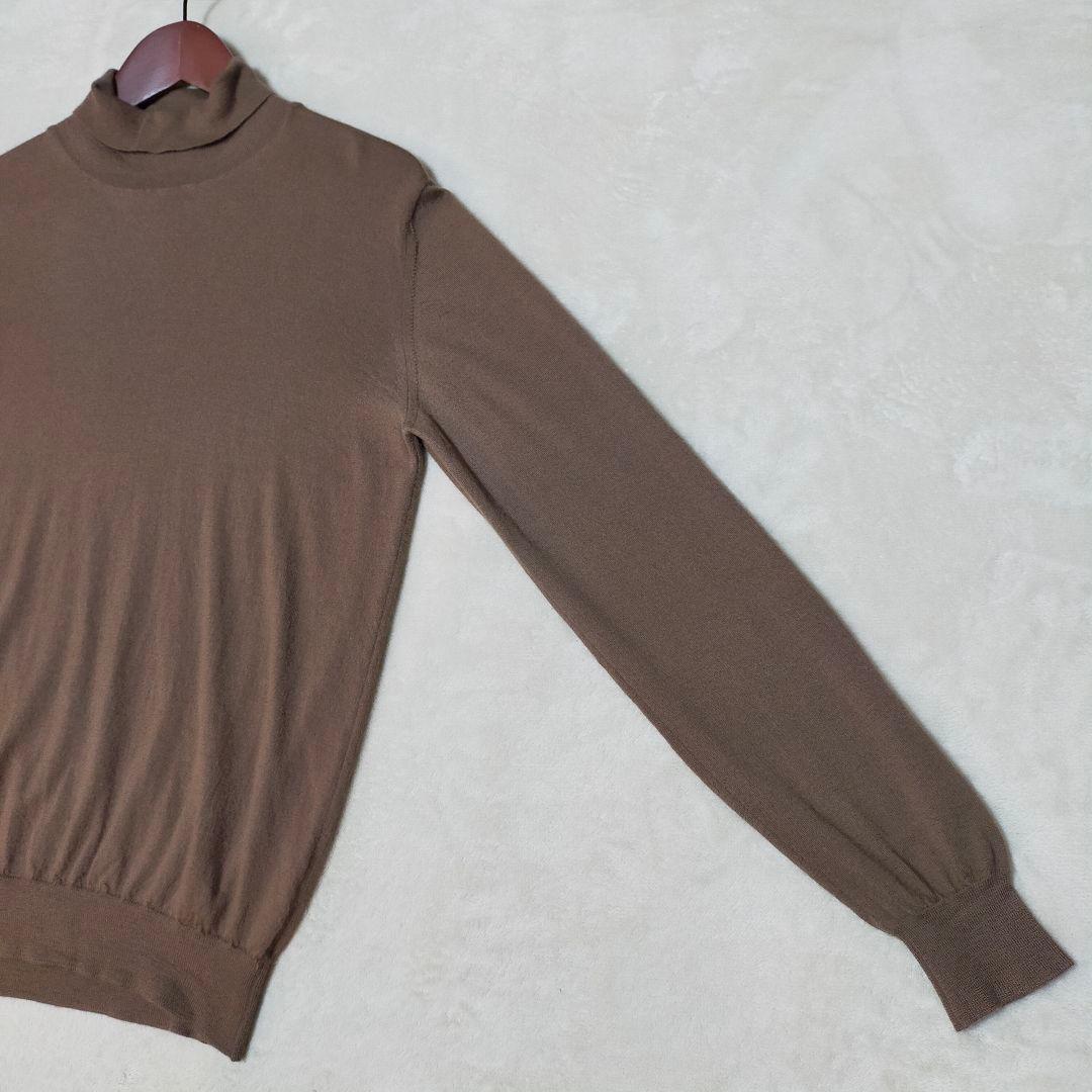 カシミヤ100%　イタリア製　FEDELI　ハイネックニット　ハイゲージ