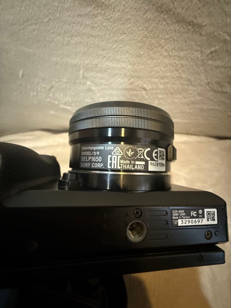 SONY a6000 ILCE-6000ミラーレスカメラ 本体と付属品セット