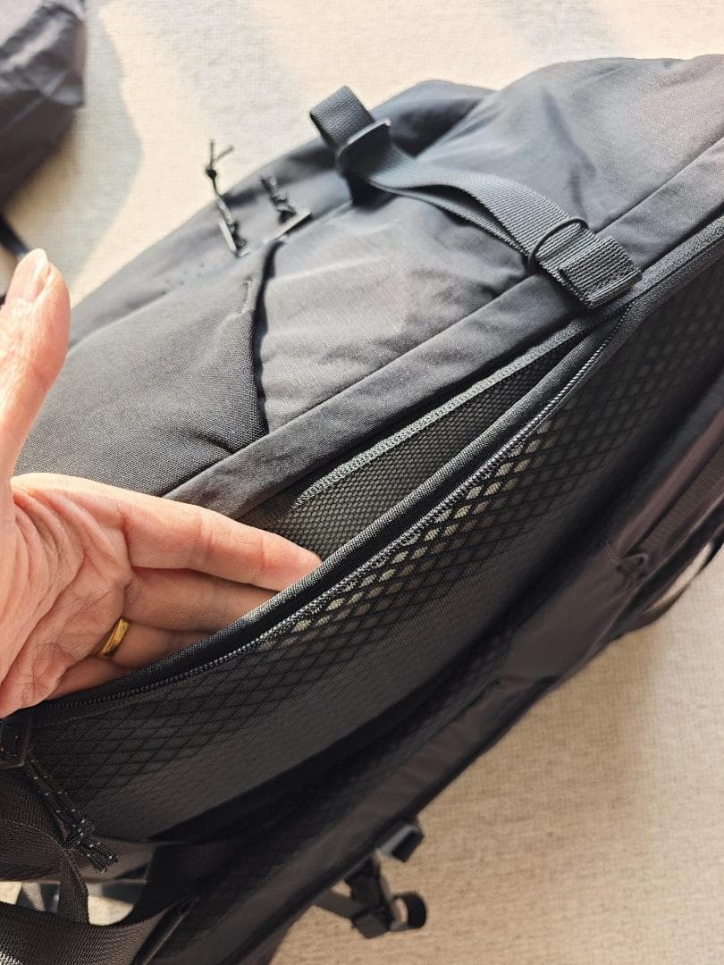 On Speed Pack 30L Lite バックパック 美品