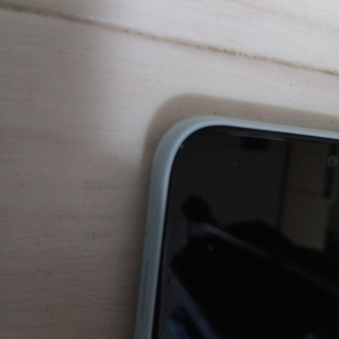 DOCOMOarrowsF-52E　カラー　ライトブルー