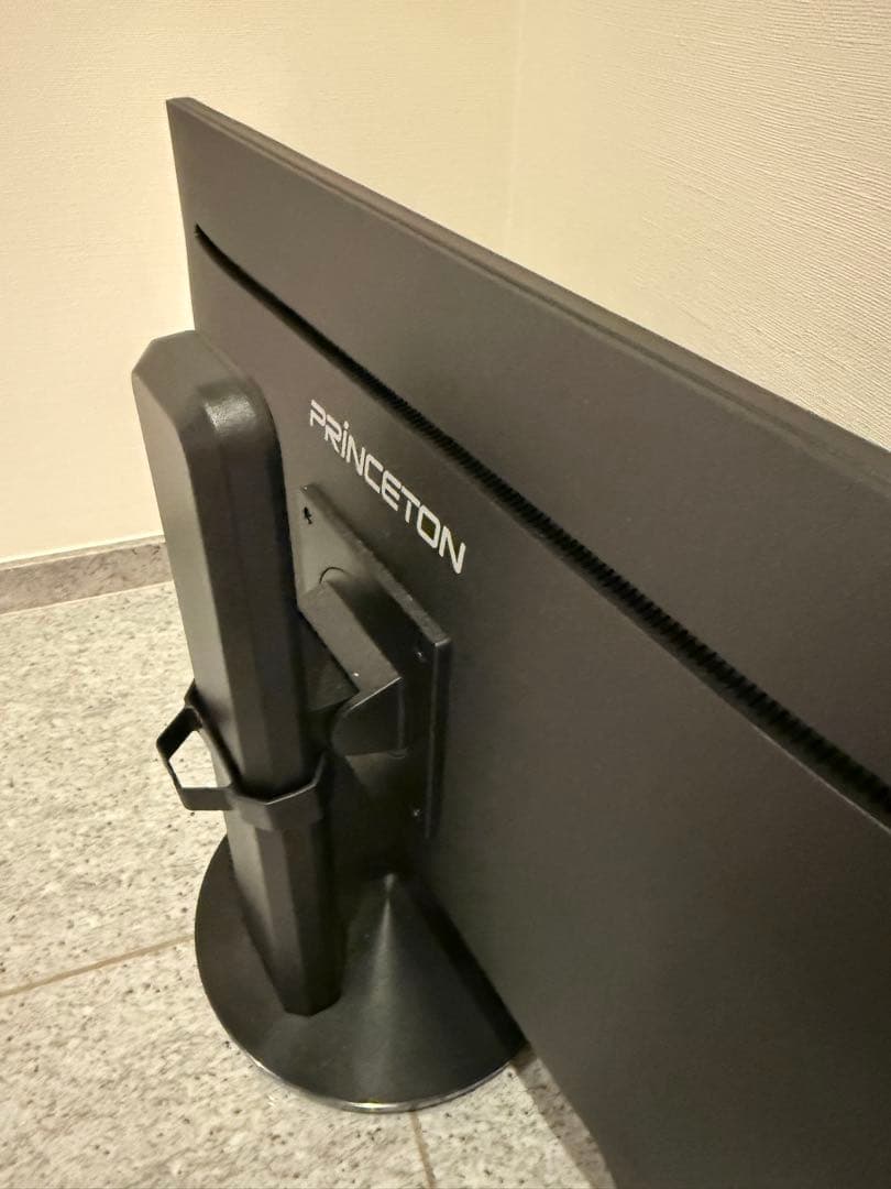 プリンストン 広視野角パネルマルチアングル対応27型ワイド液晶ディスプレイ ブラ