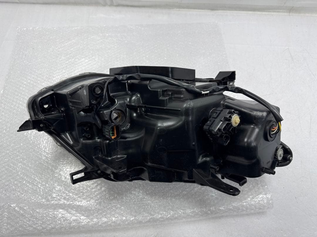 日産 32 エクストレイル 純正 LED 左 ヘッドライト 100-17942