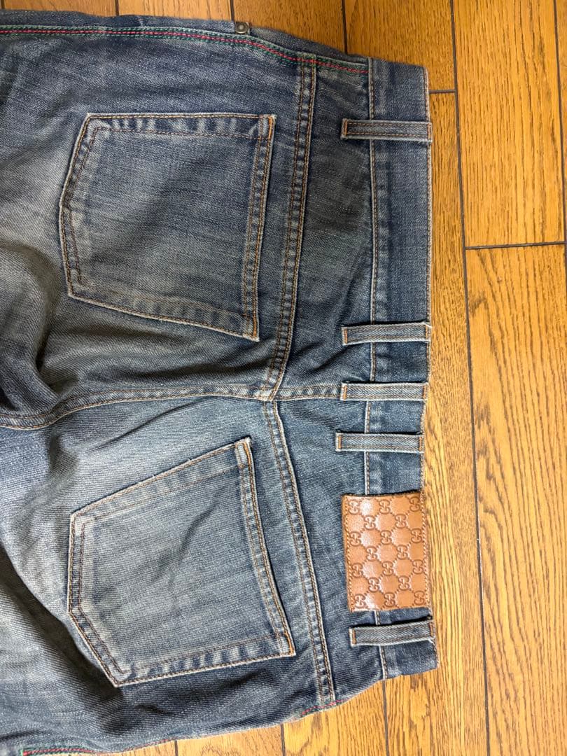 Gucci ダークブルーデニム ジーンズ