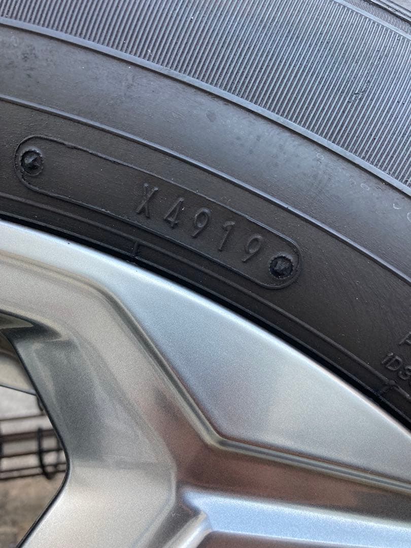 トヨタ RAV4 純正18インチ ホイールセット ダンロップタイヤ