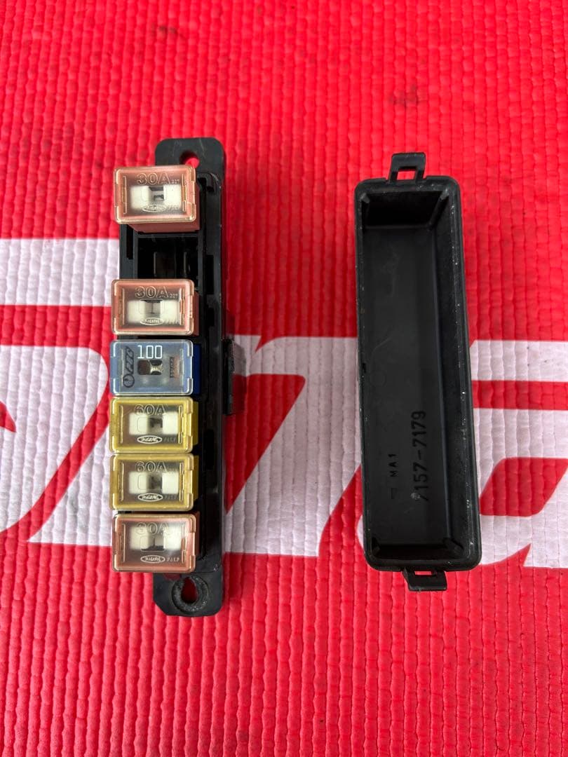 RX7 FC3Sトレーディング.リーディングイグニッションコイルヒューズボックス