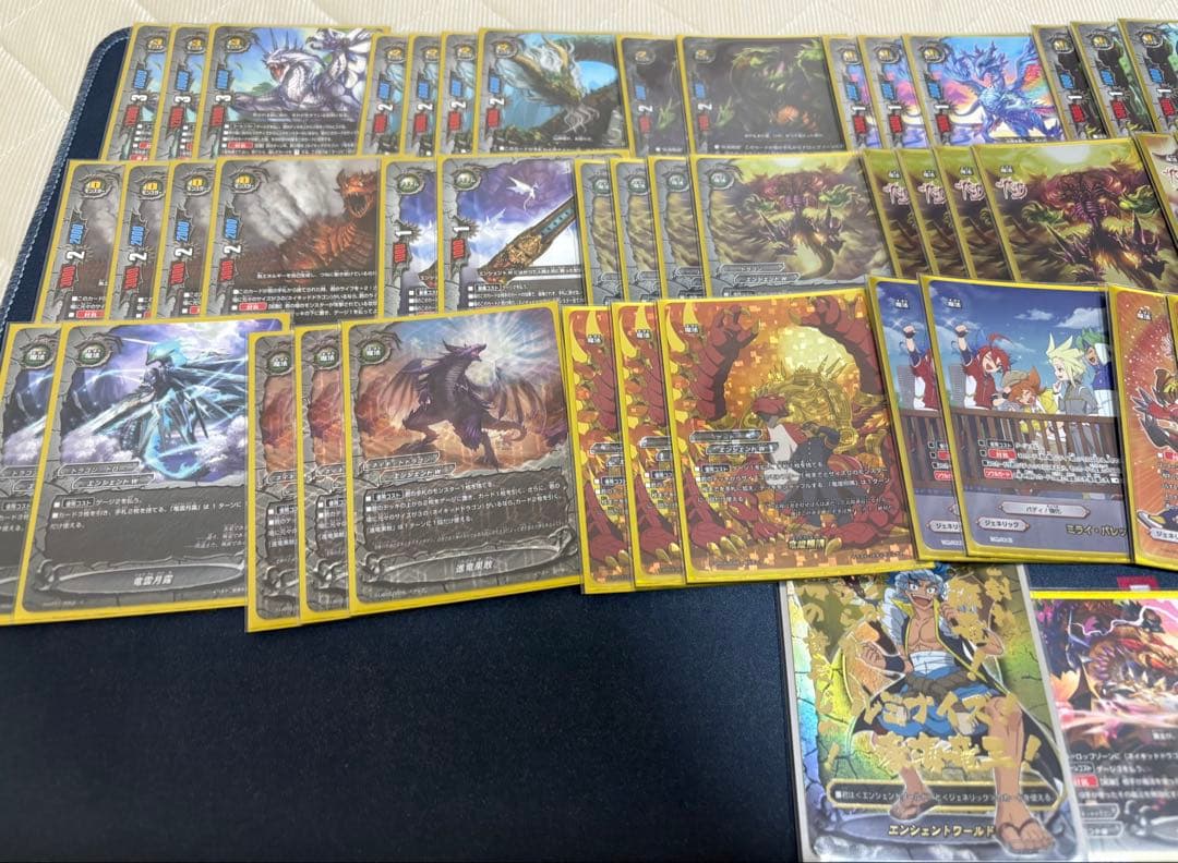 バディファイト　ネイキッドドラゴンデッキ　スリーブ付き