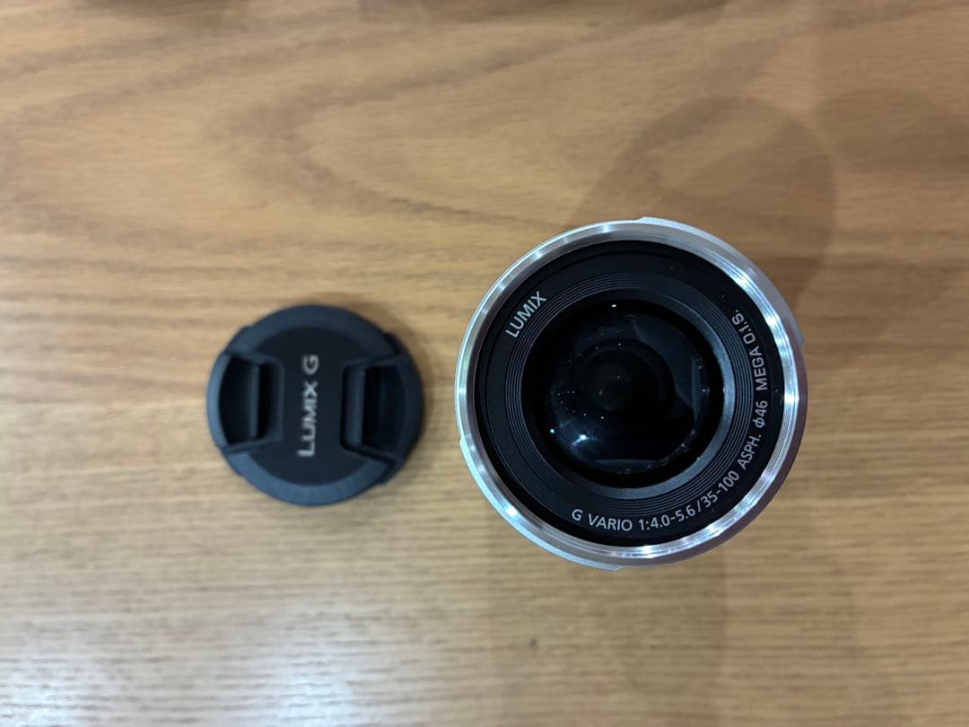 Panasonic DMC-GF7W ミラーレス一眼カメラ