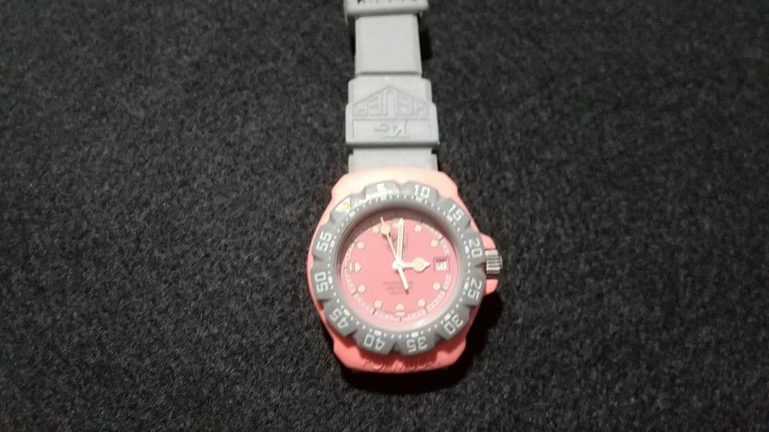 タグホイヤー TAG HEUER フォーミュラ腕時計 クォーツ式 電池交換済