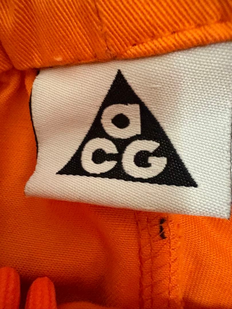 NIKE ACG オレンジ カーゴパンツ M
