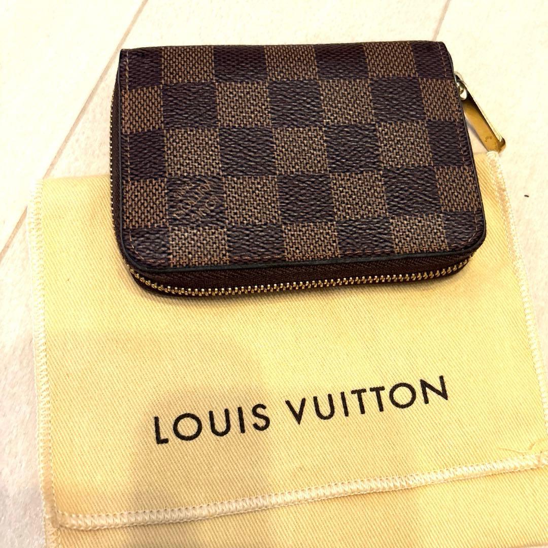 LOUIS VUITTON ダミエ　ジッピーパース