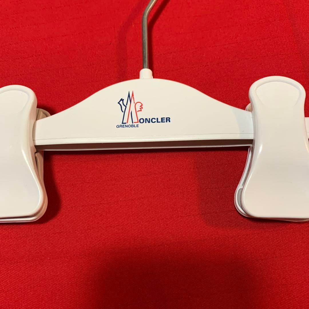 MONCLER ハンガー 11本セット　45㎝10本　パンツハンガー1本。