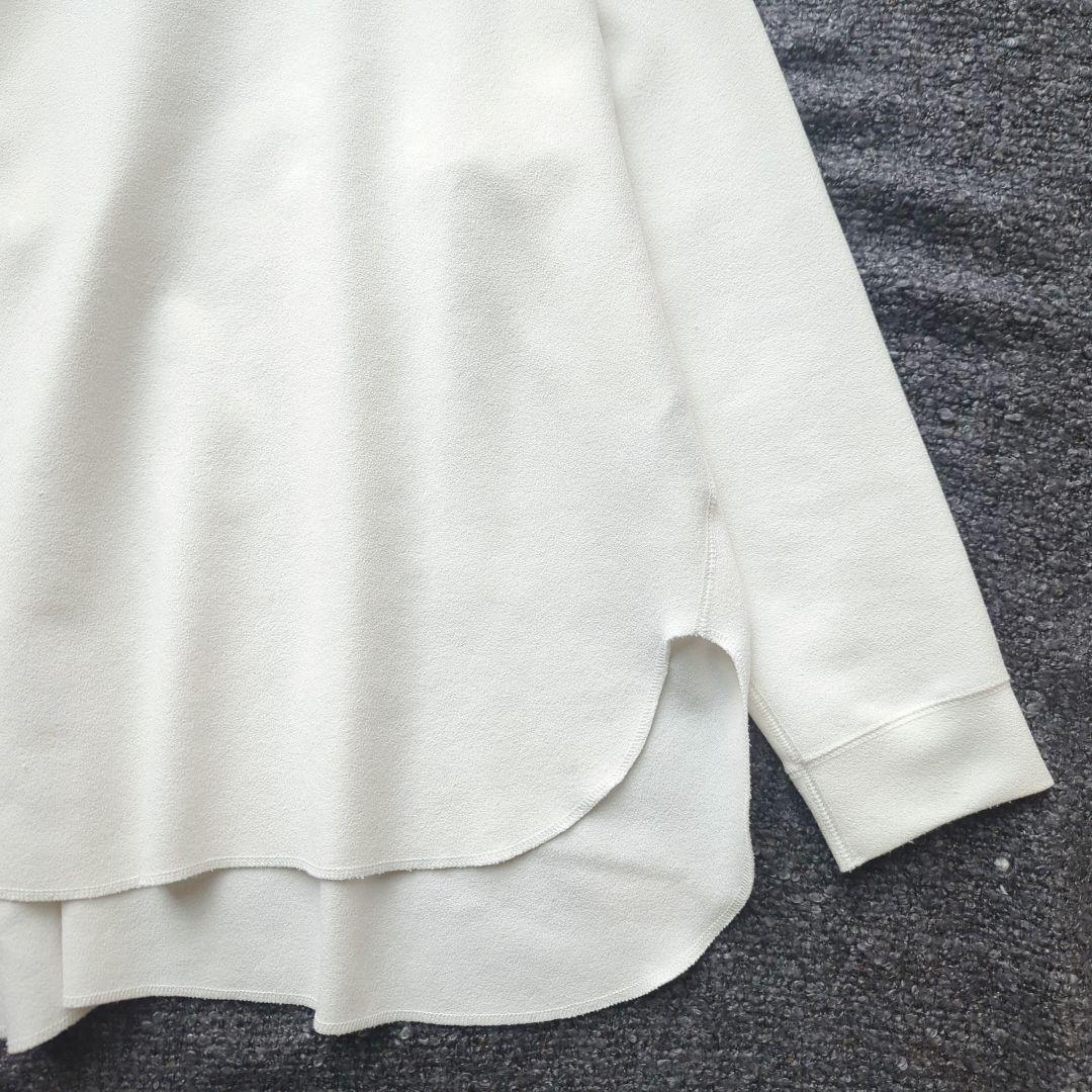 美品　ウィムガゼット　Whim Gazette Vガゼットプルオーバー