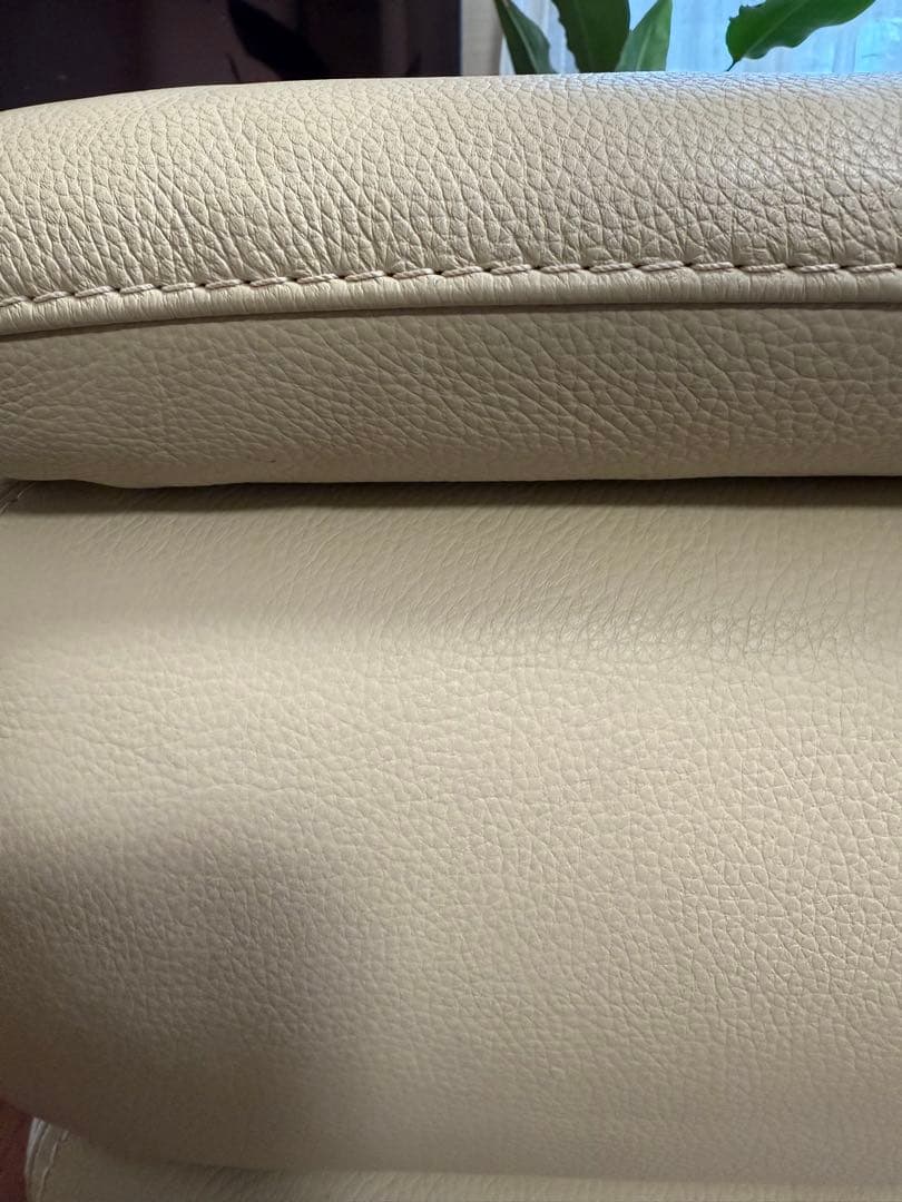 高級 IDC大塚家具 レザー 総革　オットマン