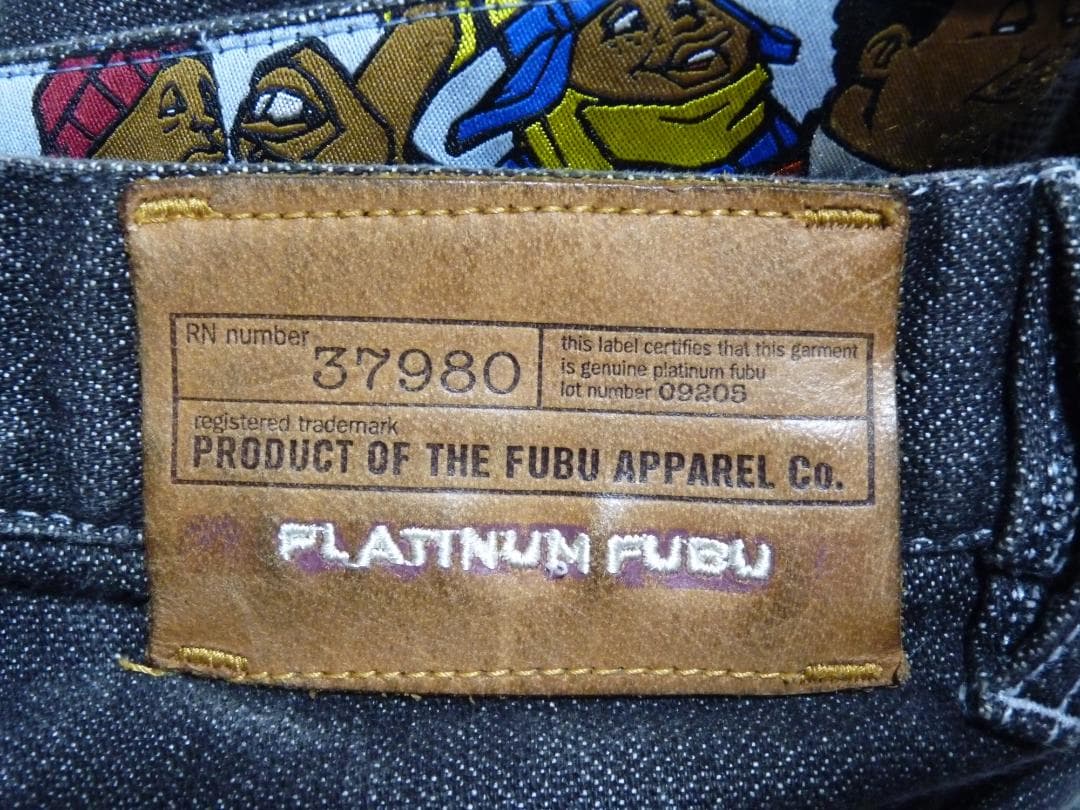 小枝勝範　プラティナムフブ　ショートパンツ　極太　黒　W42