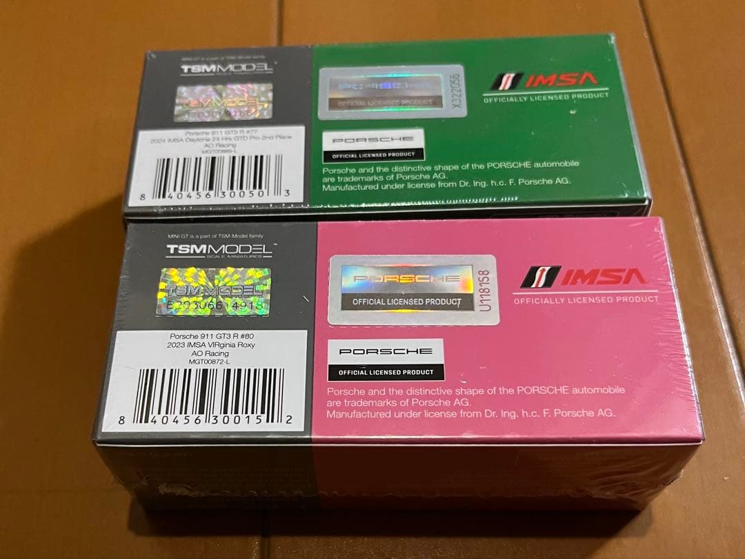 Mini GT　ミニカー　ポルシェ 911 GT3 R Rexy & Roxy