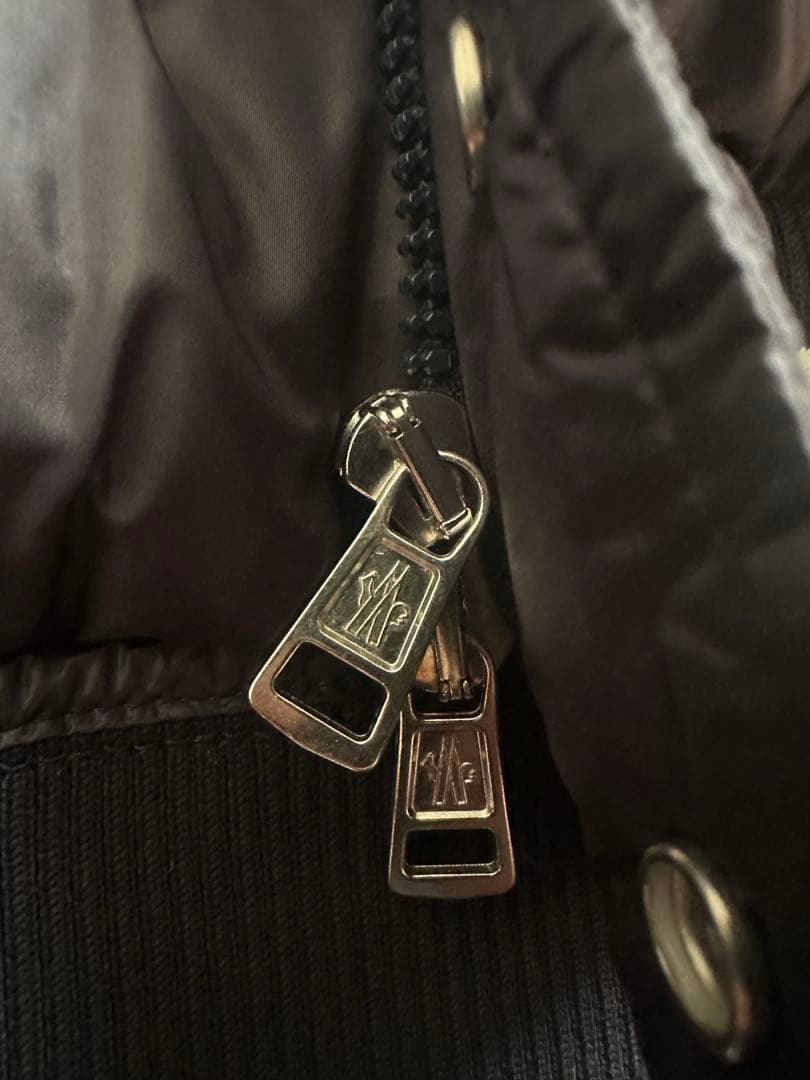 【超美品】モンクレール　ダウンジャケット　ジャンパー　ネイビー　サイズ3