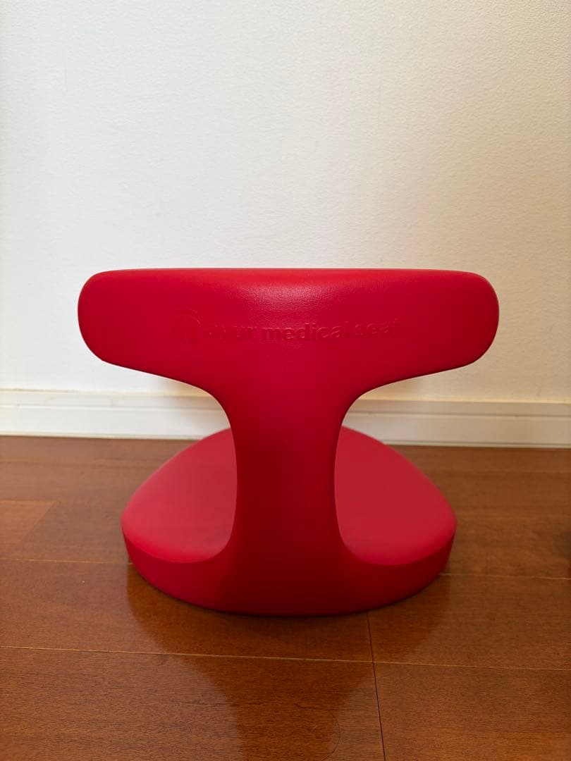 ayur chair アーユルチェアー レッド