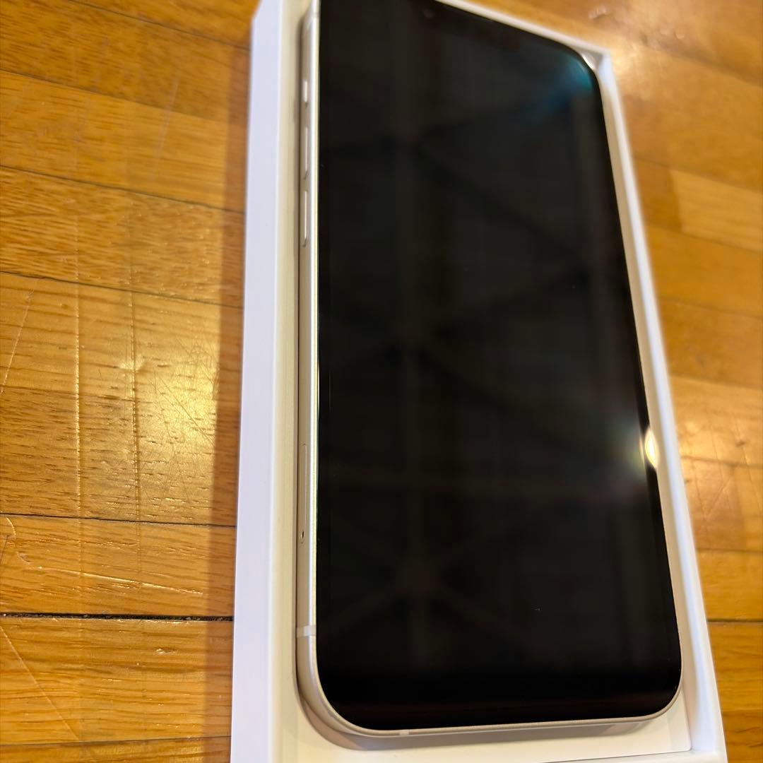 iPhone13 スターライト 128GB