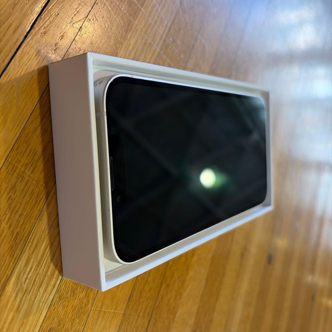 iPhone13 スターライト 128GB