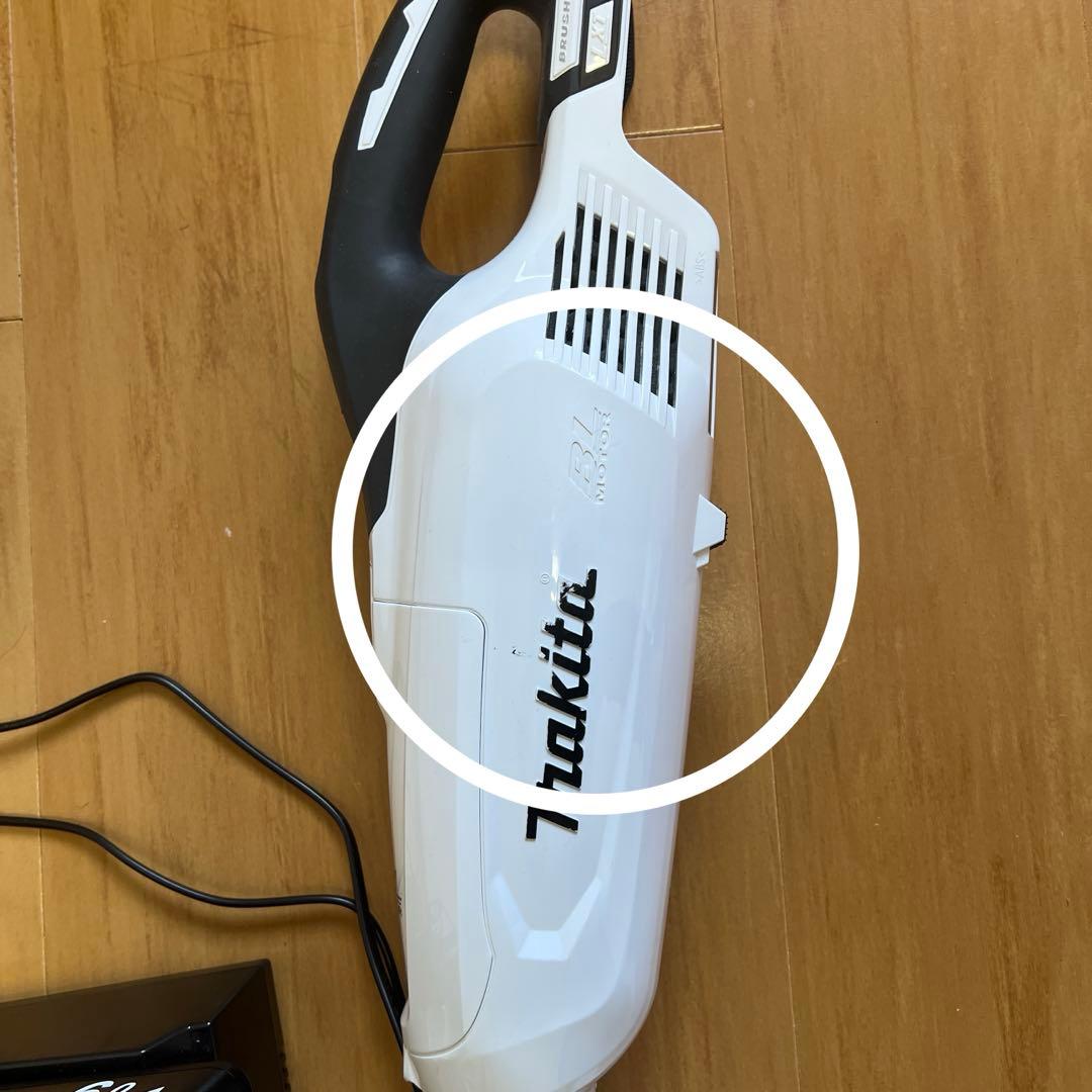 s*ん様 マキタ コードレス掃除機 CL282FDFCW（紙パック式 & サイク