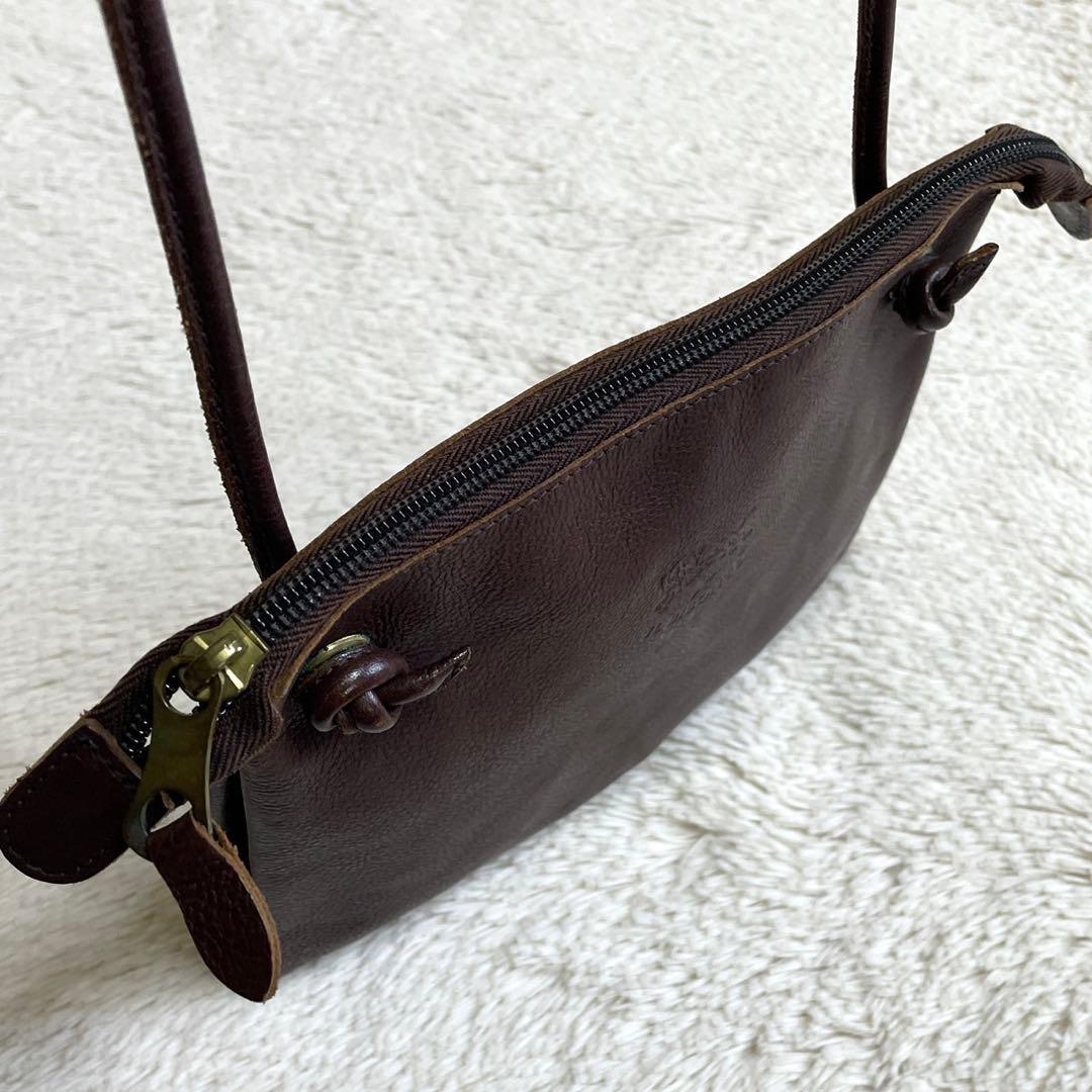 美品 イルビゾンテ レザー ロゴ ポシェット ショルダーバッグ サコッシュ 本革