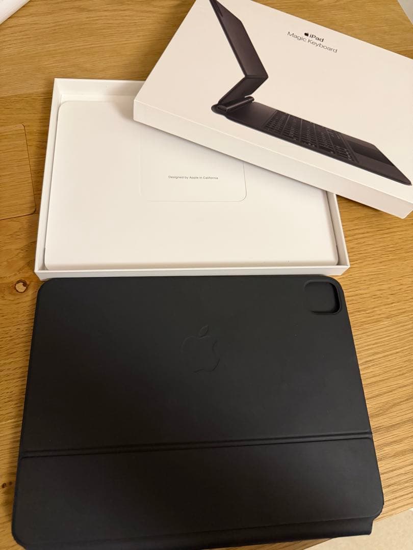 Apple Magic Keyboard ブラック　11インチ　MXQT2J/A