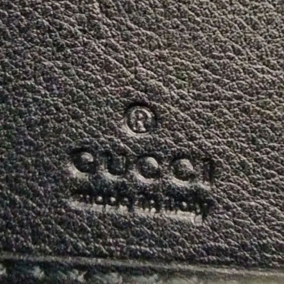 KB16 グッチ インターロッキングG ラウンドファスナー長財布 グッチシマ