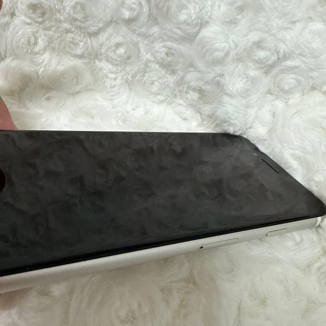 iPhone SE 第2世代　128GB ホワイト
