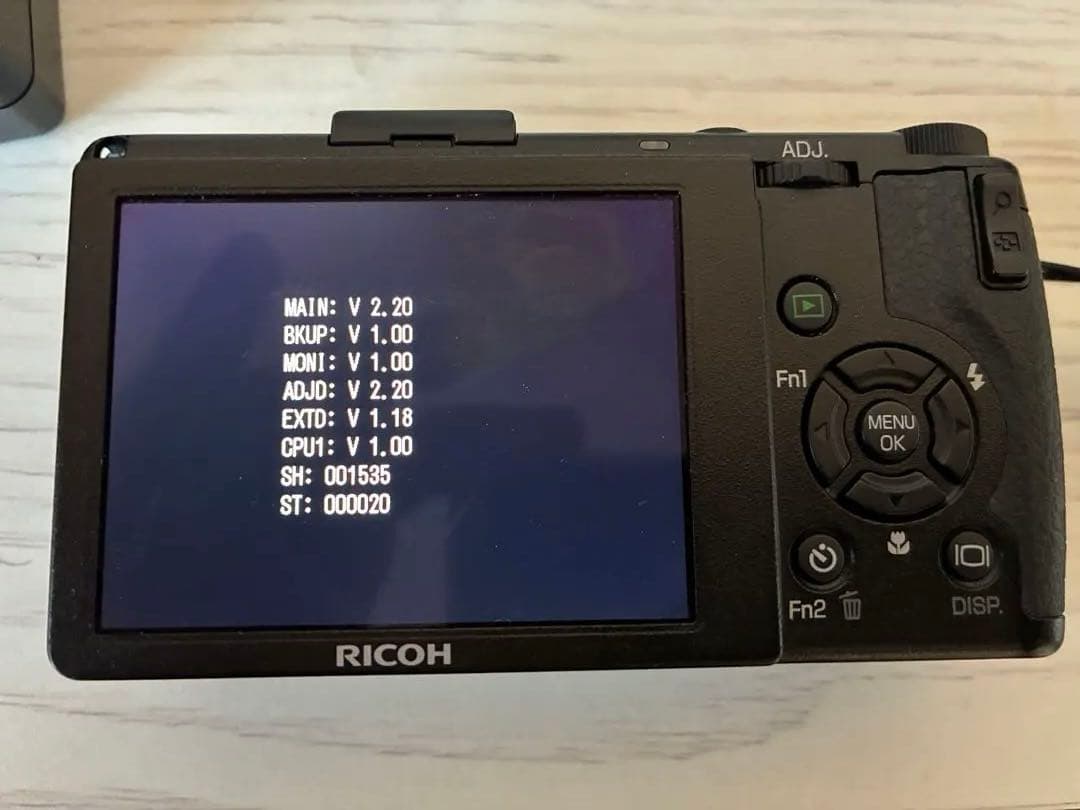 【美品】RICOH GR DIGITAL III(3) ショット数1535回