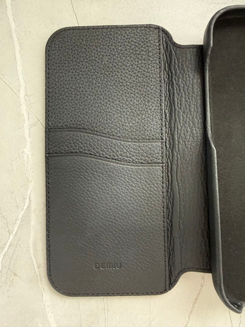 DEMIU 手帳型ケース 黒 レザー iphone 16 ProMax