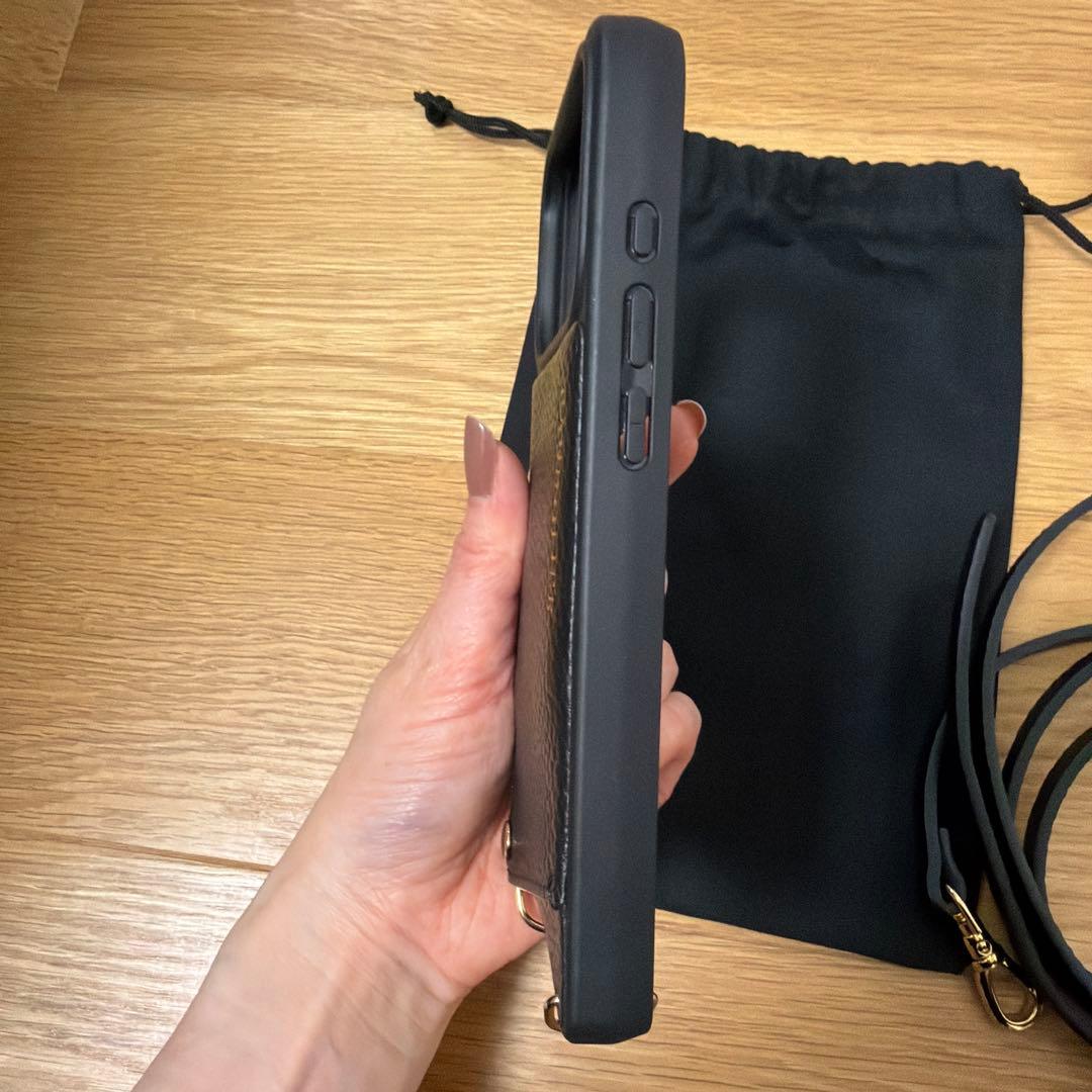 美品★BANDOLIER バンドリヤー iPhone17 17Pro