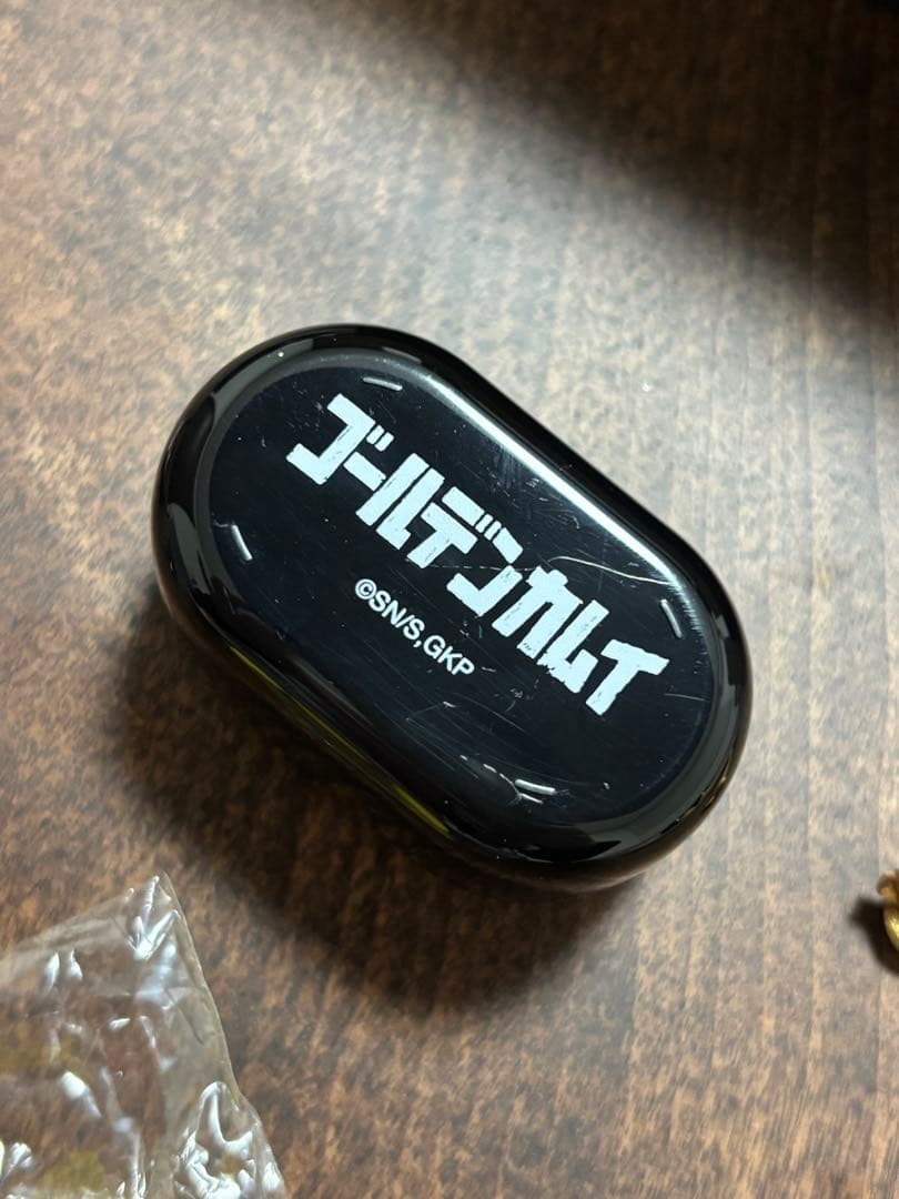 ゴールデンカムイ　ワイヤレスイヤホン　尾形モデル