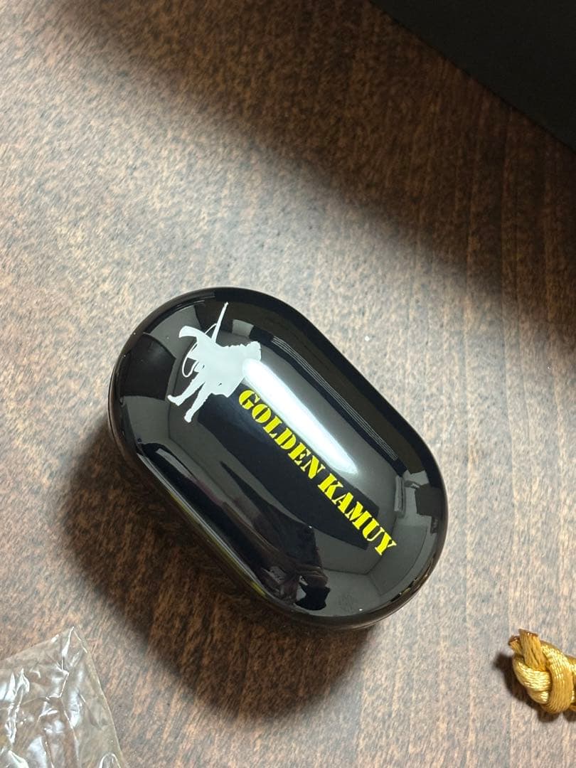 ゴールデンカムイ　ワイヤレスイヤホン　尾形モデル