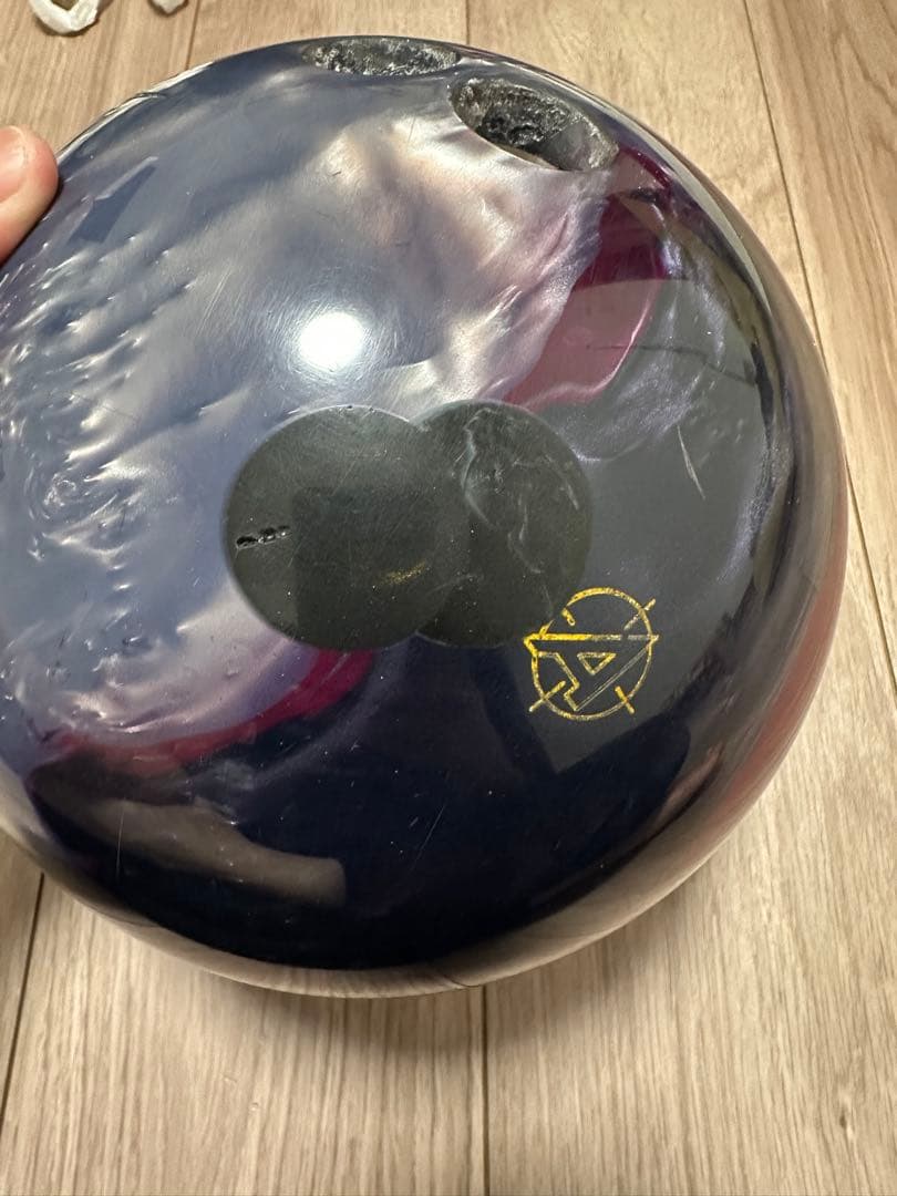 アテンションスター　15ポンド ストーム　サムレス　ボウリング　ボール