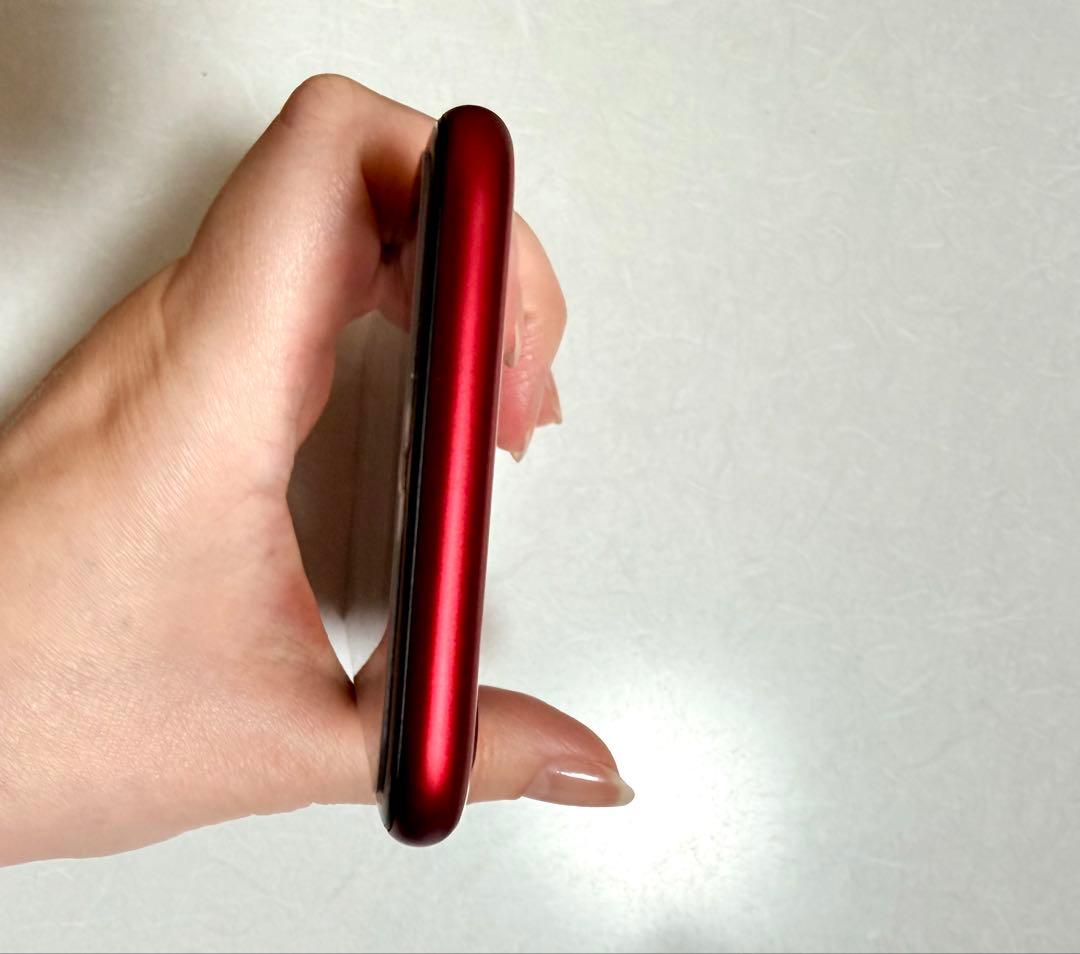 iPhone SE 128GBレッド SIMフリー 美品