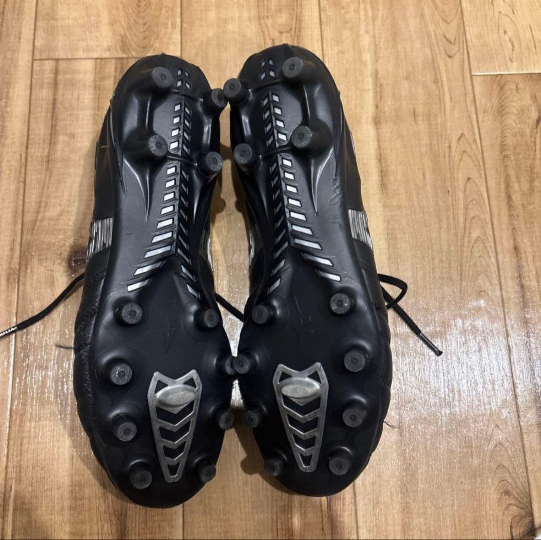 モレリアネオ4 27センチ