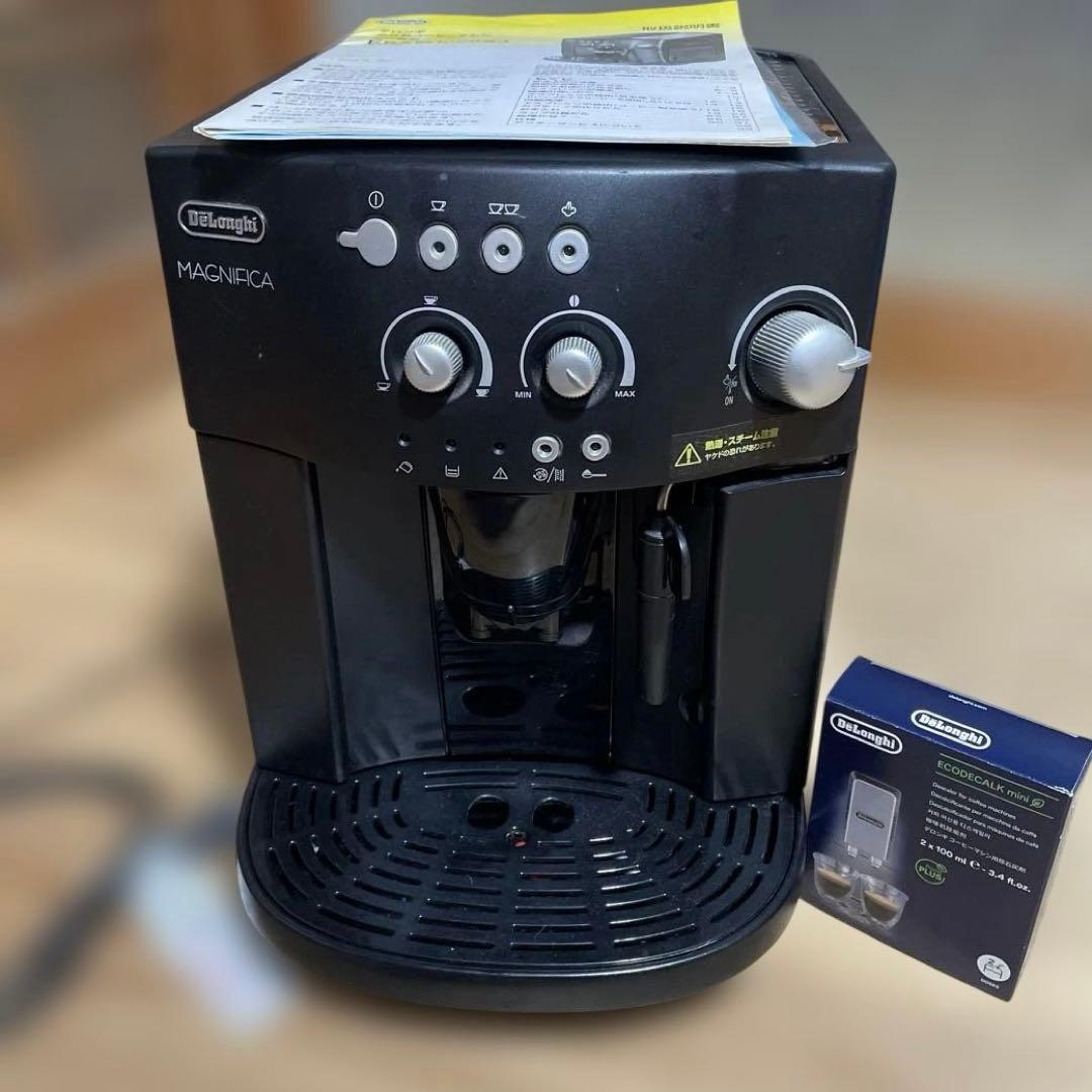 De'Longhi MAGNIFICA エスプレッソマシンESAM1000SJ