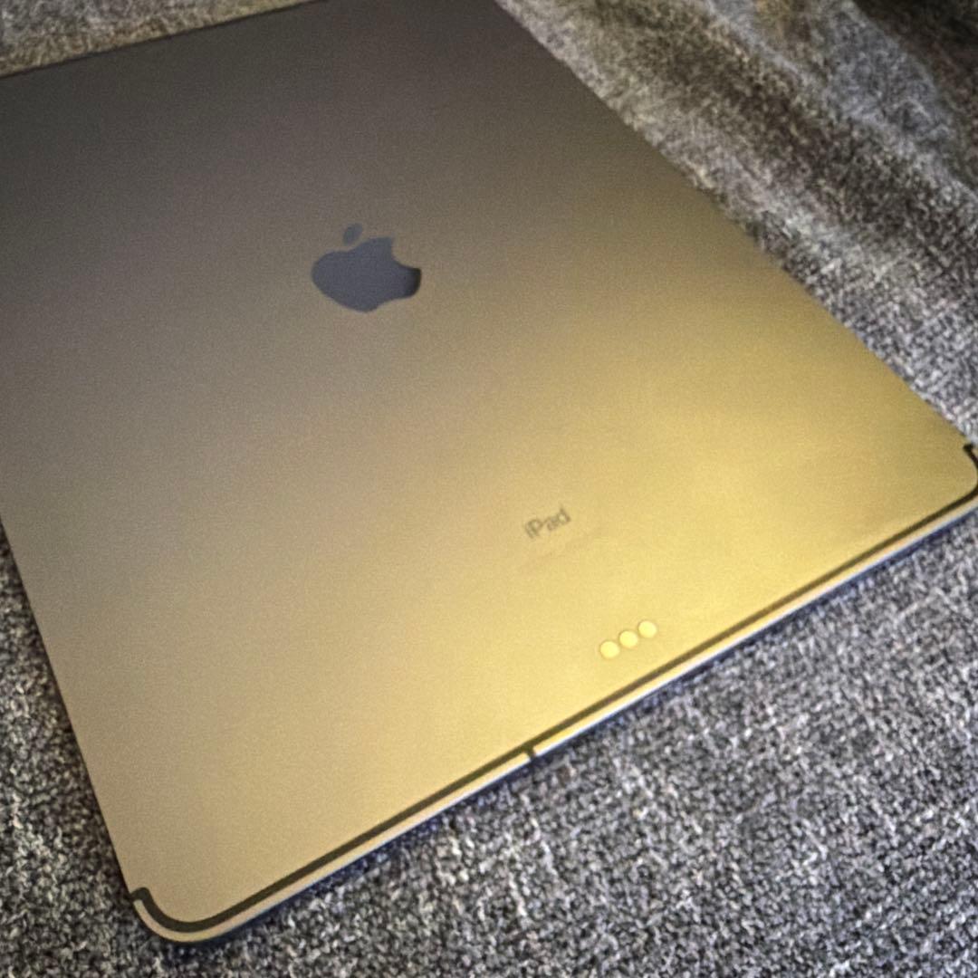 Apple iPad Pro 第3世代 256GB セルラー　スペースグレー